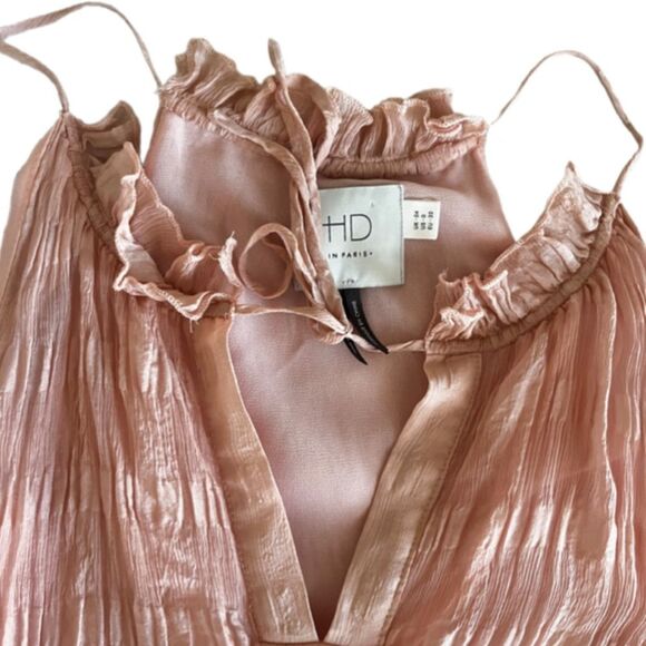 HD in Paris tender texture silk halter neck blouse - Picture 6 of 9